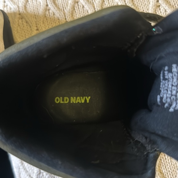 Boys Old Navy Size 6 Sneakers Green Camouflage - Picture 7 of 9